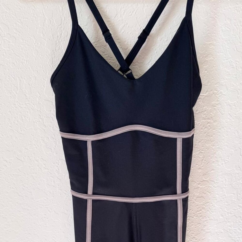 Abercrombie YPB sculptLUX Onesie - Picture 3 of 8